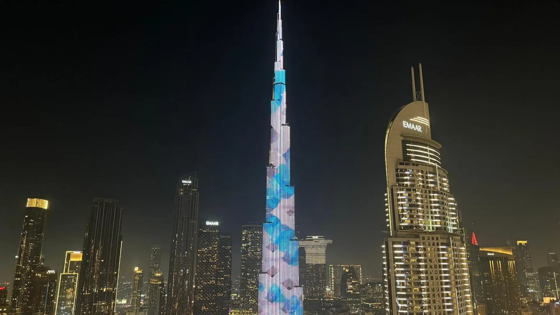 Apartment Burj Royale 3 Bedroom Full Burj Khalifa Fountain View Dubai United Arab Emirates