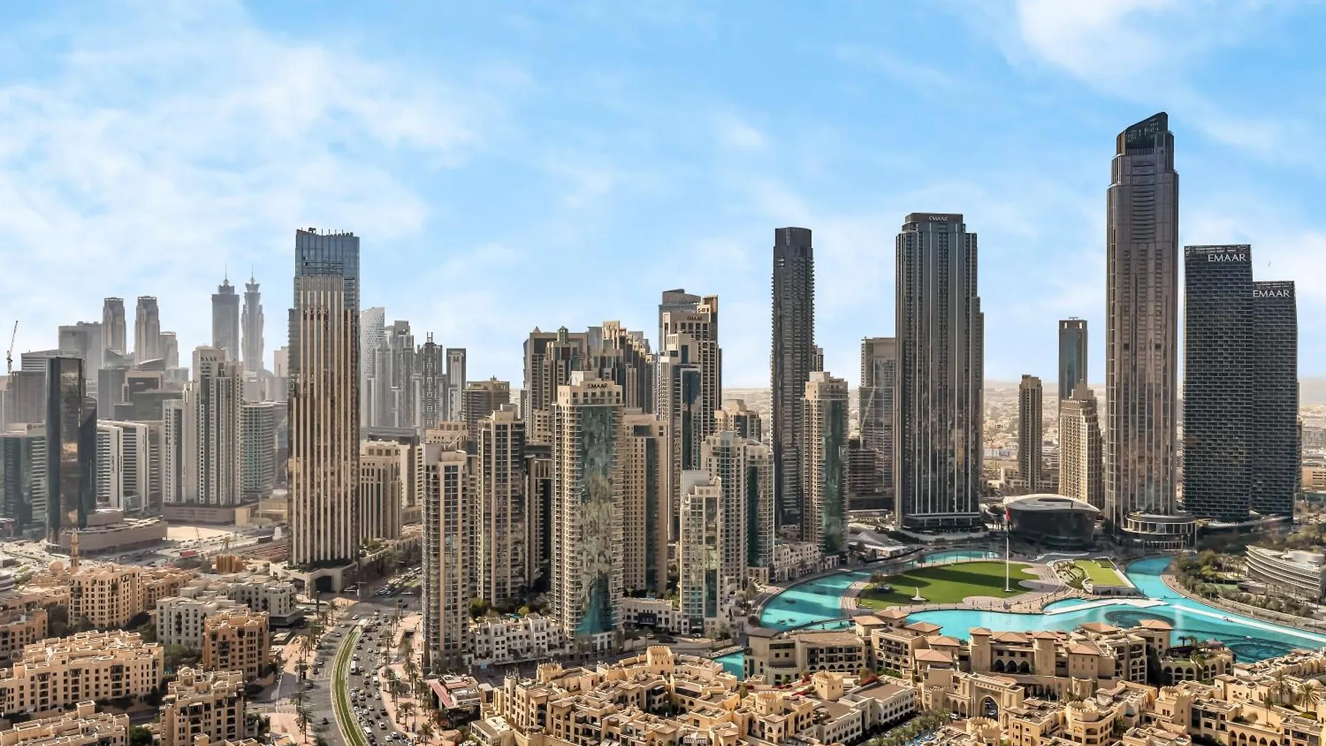 Burj Royale 3 Bedroom Full Burj Khalifa Fountain View Dubai Apartment