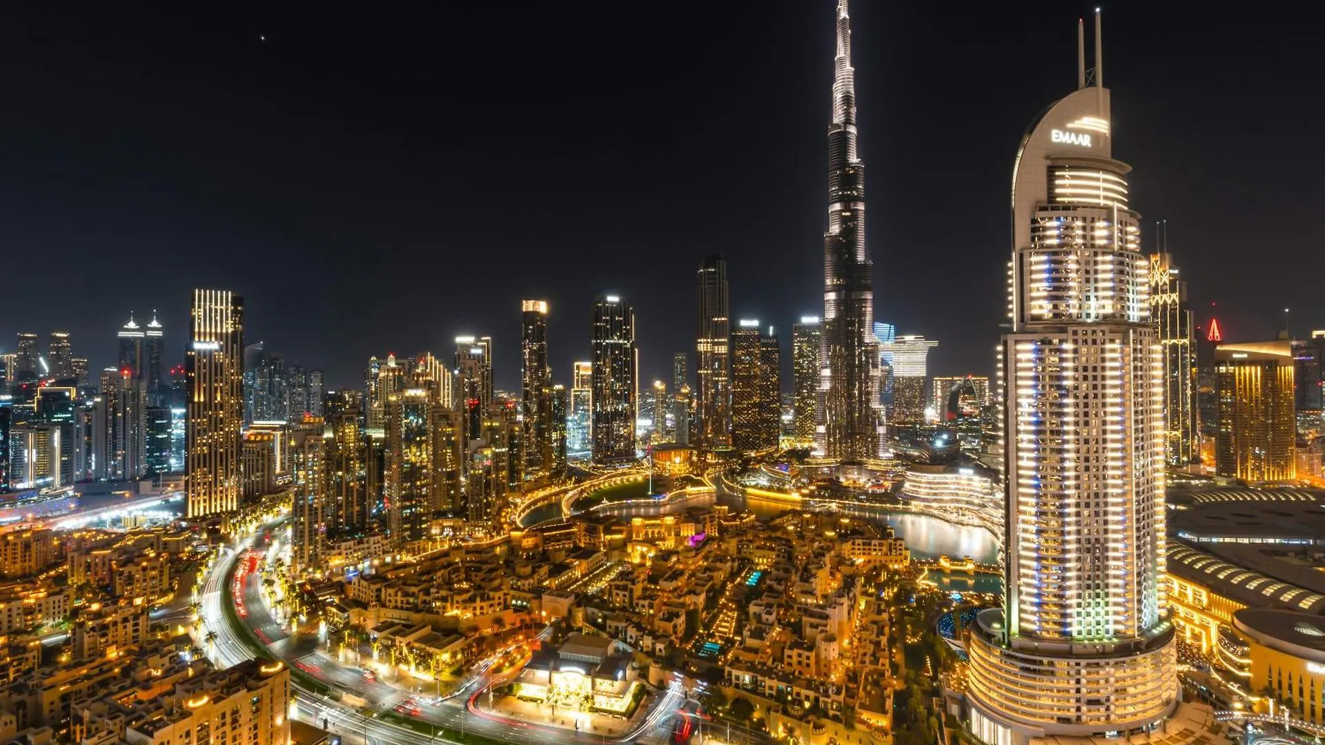 Burj Royale 3 Bedroom Full Burj Khalifa Fountain View Dubai