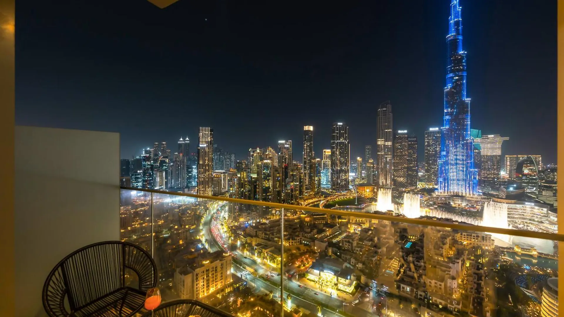 Burj Royale 3 Bedroom Full Burj Khalifa Fountain View Dubai United Arab Emirates