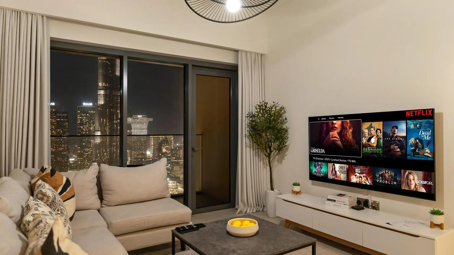 Burj Royale 3 Bedroom Full Burj Khalifa Fountain View Dubai